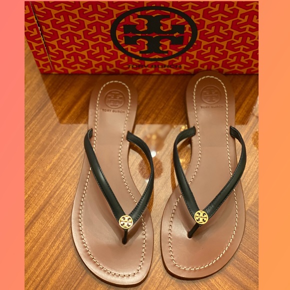 SOLD!! Tory Burch Terra Thong - Size 9 - Picture 2 of 8